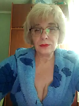 Snapshot of 52MiaLove02 chatting on October 26, 8:59 am 52MiaLove02 online show from October 26, 8:59 am