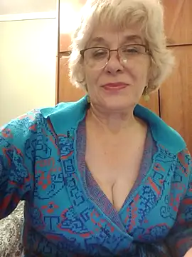 Snapshot of 52MiaLove02 chatting on October 2, 5:05 pm 52MiaLove02 online show from October 2, 5:05 pm