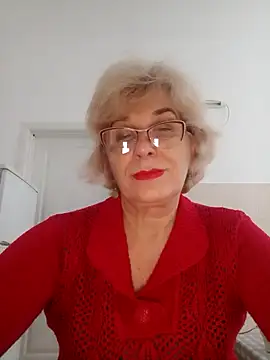 Snapshot of 52MiaLove02 chatting on November 18, 5:44 am 52MiaLove02 online show from November 18, 5:44 am