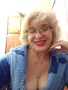 Snapshot of 52MiaLove02 chatting on November 29, 6:30 pm 52MiaLove02 online show from November 29, 6:30 pm