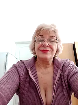 52MiaLove02 online show from March 23, 5:40 am