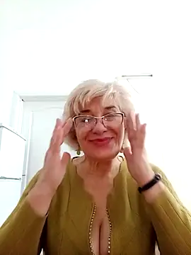 Snapshot of 52MiaLove02 chatting on November 26, 10:37 am 52MiaLove02 online show from November 26, 10:37 am