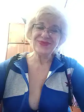 52MiaLove02 online show from January 17, 7:01 am