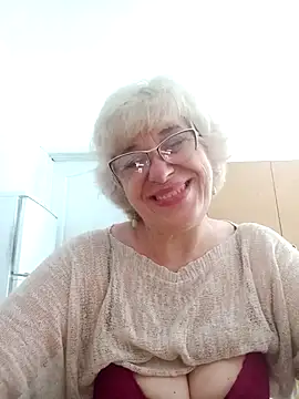 Snapshot of 52MiaLove02 chatting on July 1, 4:57 am 52MiaLove02 online show from July 1, 4:57 am