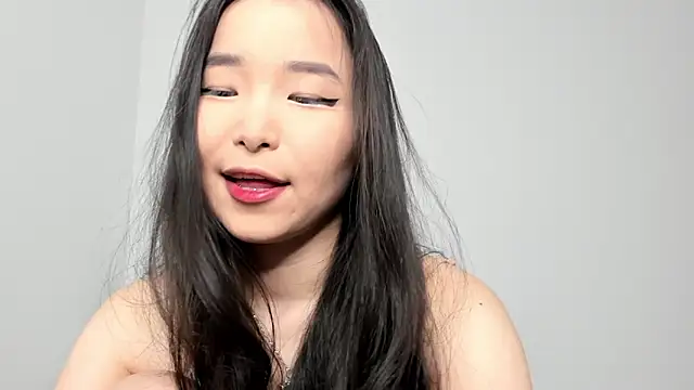 Soyun Mia online show from May 9, 12:08 pm