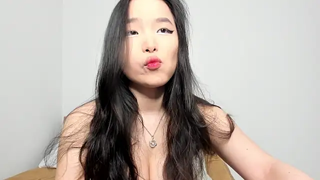 Soyun Mia online show from April 26, 1:41 pm