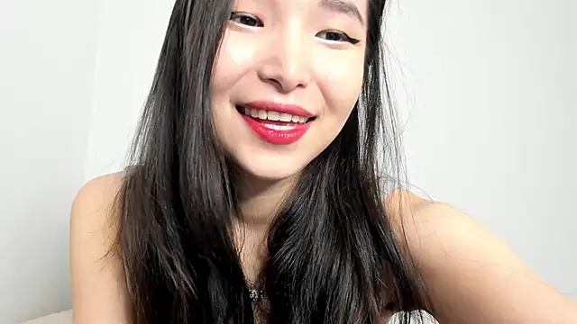 Soyun Mia online show from December 20, 2:20 pm