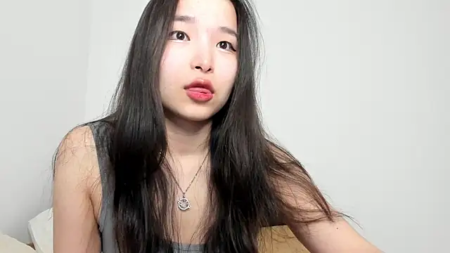 Soyun Mia online show from March 11, 2:55 pm