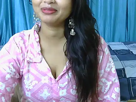 priya-kumari22 online show from October 7, 5:08 am