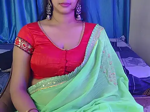 priya-kumari22 online show from November 9, 4:16 am