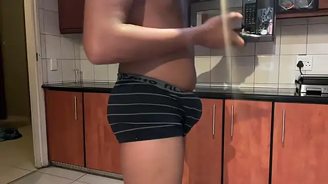 Cianda24 online show from March 19, 9:15 pm