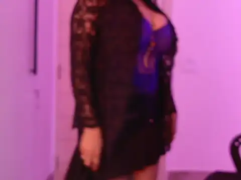 Snapshot of MisshQa chatting on October 25, 5:02 pm MisshQa online show from October 25, 5:02 pm