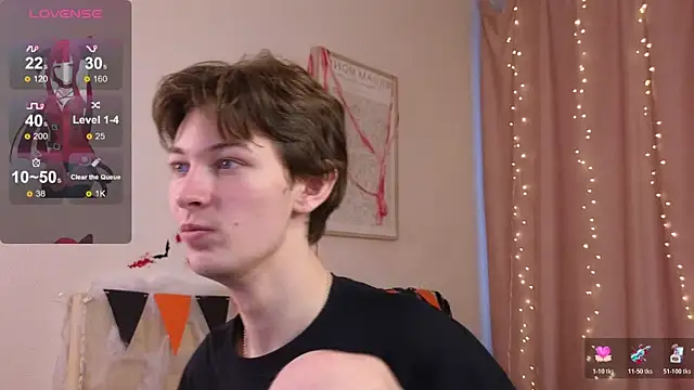 Snapshot of _Den1s_ chatting on October 29, 12:26 pm Den1s online show from October 29, 12:26 pm