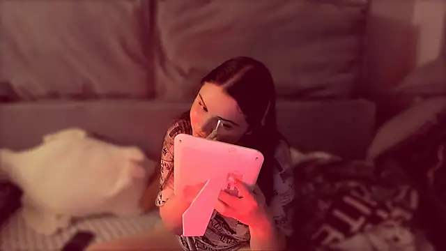 Isabellaprincess online show from September 30, 4:35 pm