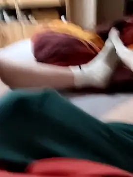 Snapshot of boxerundsocken91 chatting on February 19, 8:44 am boxerundsocken91 online show from February 19, 8:44 am