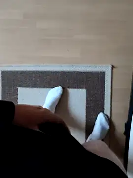 Snapshot of boxerundsocken91 chatting on February 7, 8:11 am boxerundsocken91 online show from February 7, 8:11 am