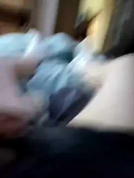 Snapshot of boxerundsocken91 chatting on September 28, 4:03 pm boxerundsocken91 online show from September 28, 4:03 pm