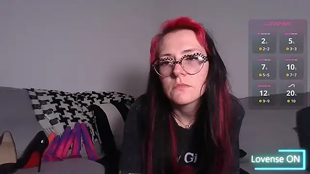 Snapshot of Harley-Moon chatting on November 22, 11:14 pm Harley-Moon online show from November 22, 11:14 pm