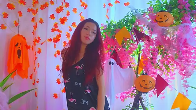 JenniferGlover online show from November 1, 8:08 am