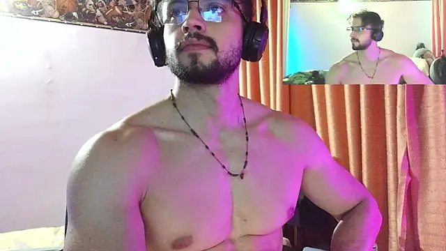 Snapshot of Axel-Cr0ss chatting on September 30, 4:29 am Axel-Cr0ss online show from September 30, 4:29 am