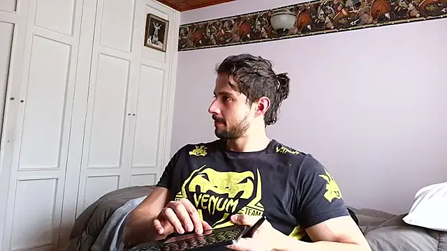 Axel-Cr0ss online show from November 12, 8:34 pm