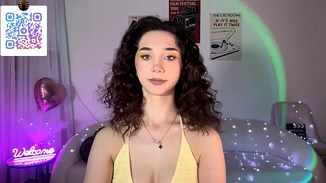 LinaMour online show from May 10, 10:33 pm
