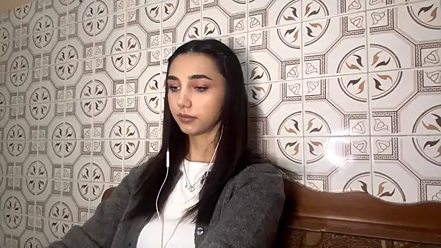 Snapshot of LinaMour chatting on November 21, 10:09 pm LinaMour online show from November 21, 10:09 pm