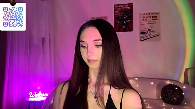 LinaMour online show from March 15, 10:50 pm