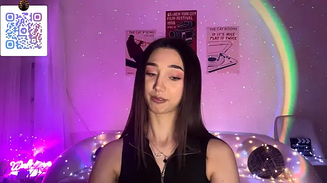 LinaMour online show from April 12, 10:24 pm