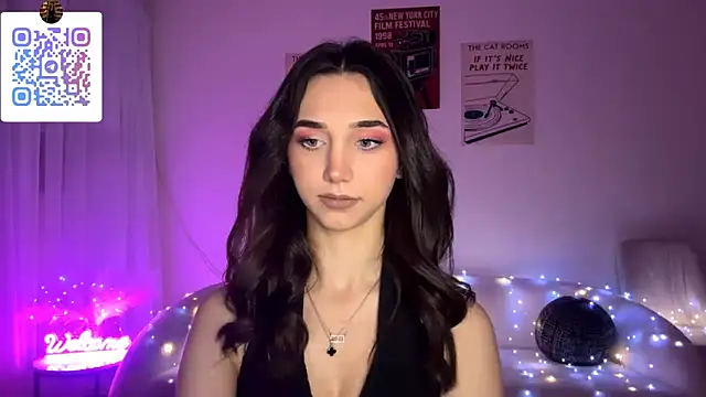 LinaMour online show from April 4, 10:49 pm