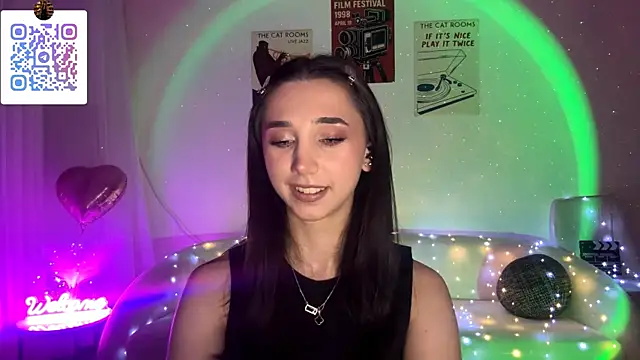 LinaMour online show from April 21, 1:42 am