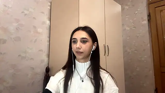 Snapshot of LinaMour chatting on October 11, 10:22 pm LinaMour online show from October 11, 10:22 pm