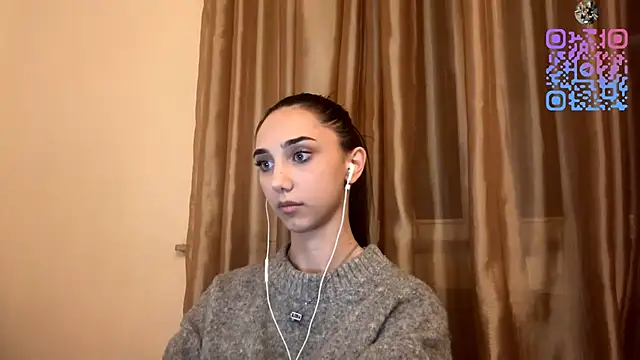 Snapshot of LinaMour chatting on October 14, 10:31 pm LinaMour online show from October 14, 10:31 pm