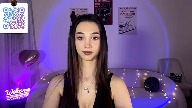 LinaMour online show from June 21, 10:15 pm