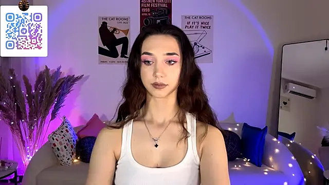 LinaMour online show from June 30, 10:10 pm