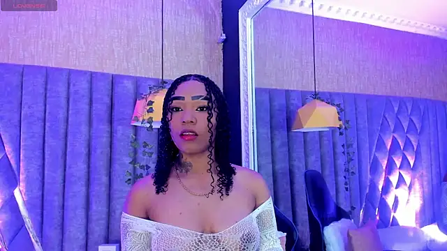 SkylerBloomm online show from May 10, 4:05 am