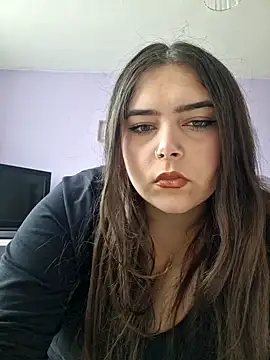 KatieLace online show from October 5, 3:14 pm