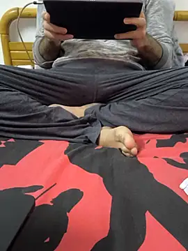 Snapshot of yazinyazin1 chatting on November 18, 7:39 pm yazinyazin1 online show from November 18, 7:39 pm