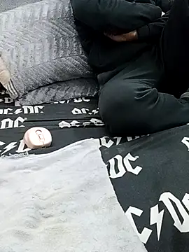 yazinyazin1 online show from December 22, 7:52 am