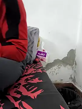 Snapshot of yazinyazin1 chatting on November 21, 1:54 pm yazinyazin1 online show from November 21, 1:54 pm