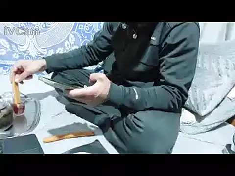 yazinyazin1 online show from February 21, 8:11 pm