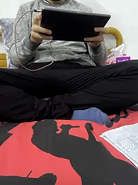 Snapshot of yazinyazin1 chatting on November 19, 2:06 pm yazinyazin1 online show from November 19, 2:06 pm