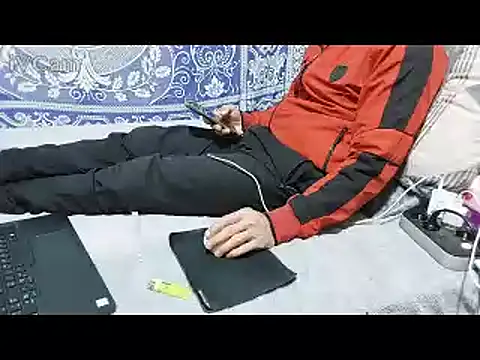 yazinyazin1 online show from February 2, 7:57 pm