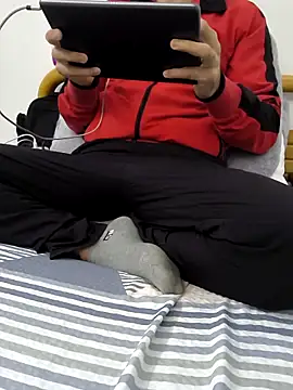 Snapshot of yazinyazin1 chatting on November 1, 9:14 am yazinyazin1 online show from November 1, 9:14 am