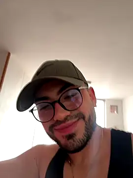 Snapshot of Alexander_Diiaz chatting on September 28, 2:02 pm Alexander Diiaz online show from September 28, 2:02 pm