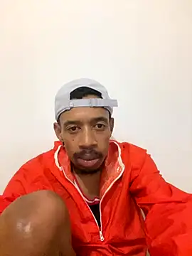 Snapshot of fitsexyman chatting on October 2, 7:39 pm fitsexyman online show from October 2, 7:39 pm