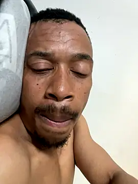 fitsexyman online show from November 23, 3:55 pm