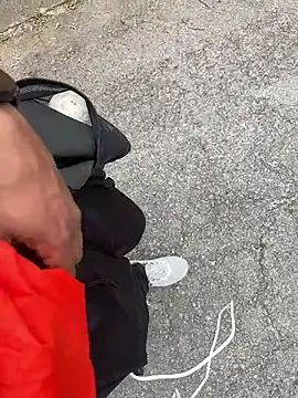 fitsexyman online show from January 14, 9:35 am