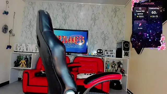 Snapshot of Candy_Walker_ chatting on October 31, 7:32 pm Candy Walker online show from October 31, 7:32 pm
