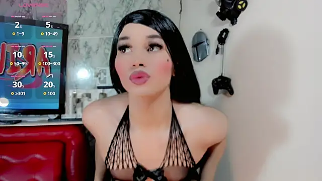 Candy Walker  online show from October 1, 7:29 pm